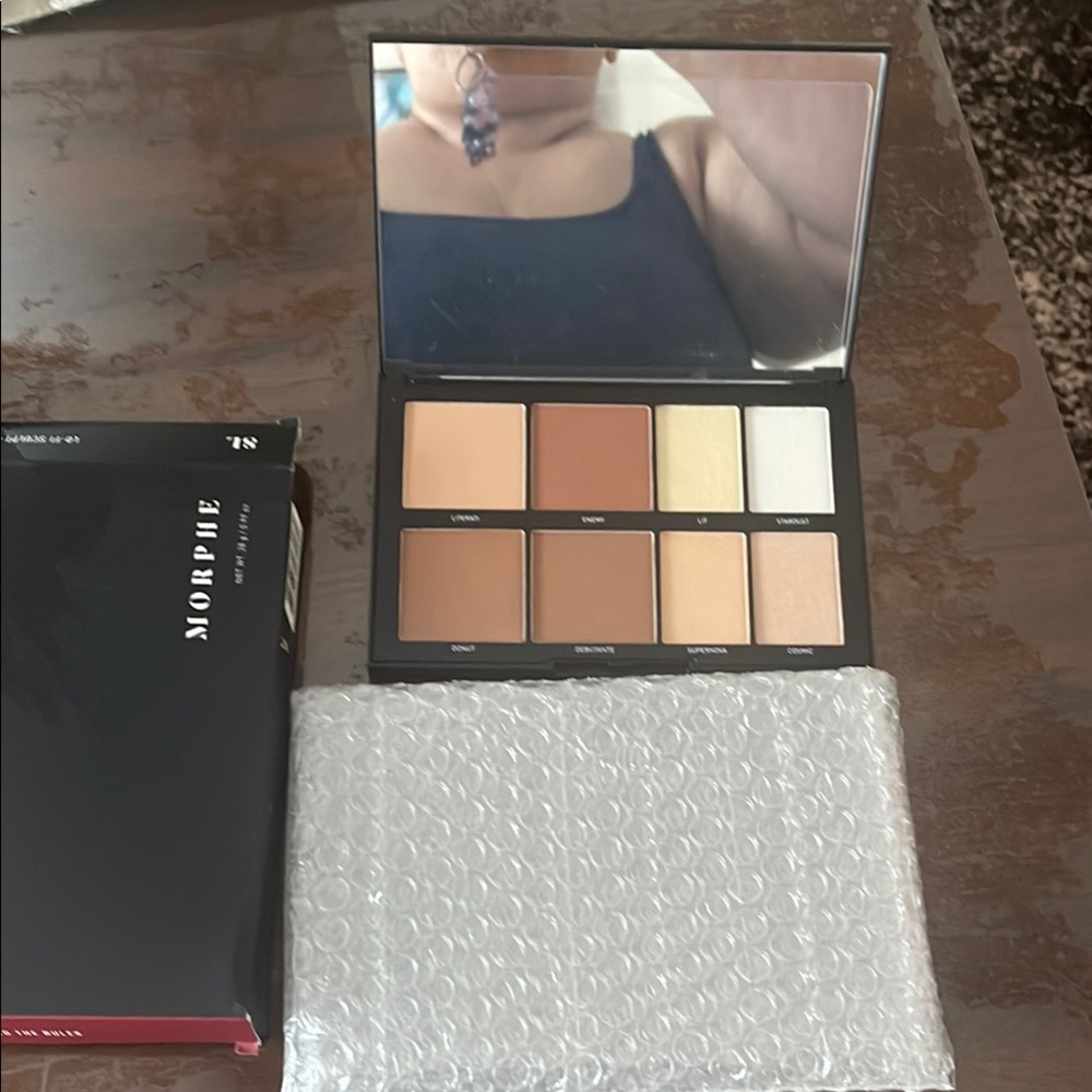 Morphe Bronzer & Contour Palette with Warm Tones